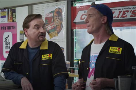 clerks iii libvpx|The first Clerks III trailer swallows its own tail .
